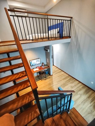 Hillview Premier Duplex Suite